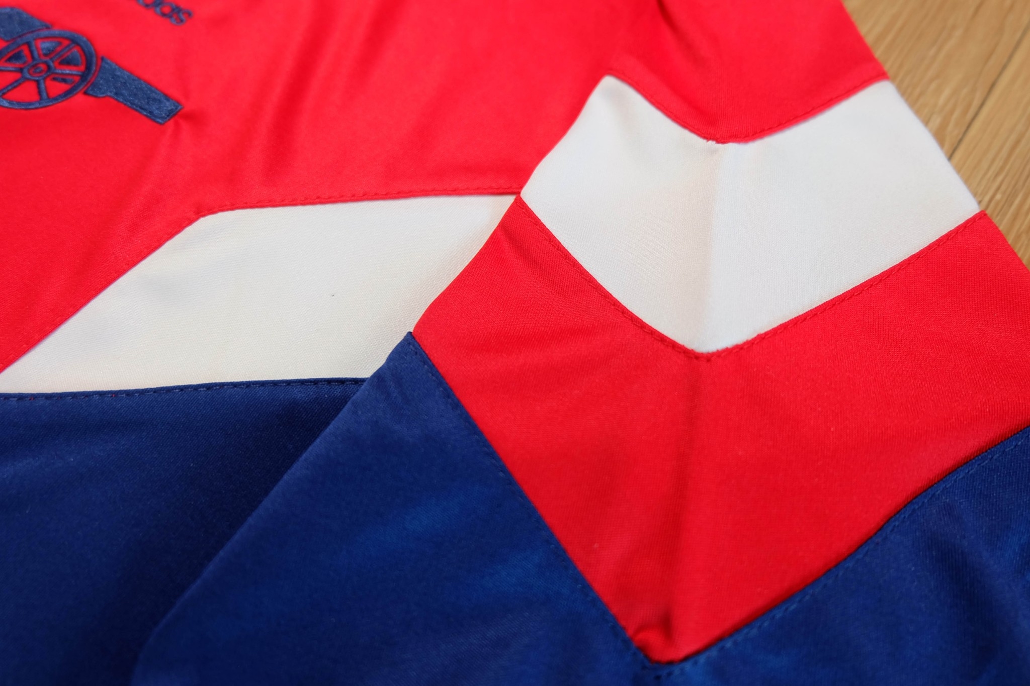 Arsenal Pre-match 2024/25 Jersey เสื้ออาร์เซนอล ฤดูกาลใหม่