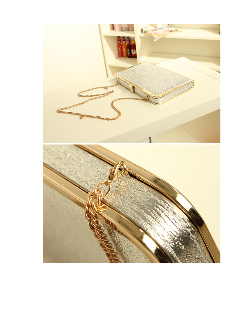 พร้อมส่ง Evening Clutch กระเป๋าออกงาน สีดำ ทรงสีเหลี่ยม พร้อมสายสะพาย ขนาด S