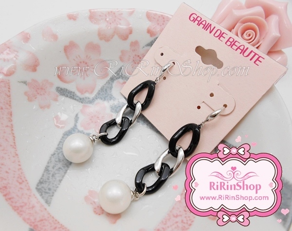Aznavour & GraindeBeaute ต่างหู ตุ้มหู โซ่มุก โทนดำ-เงิน