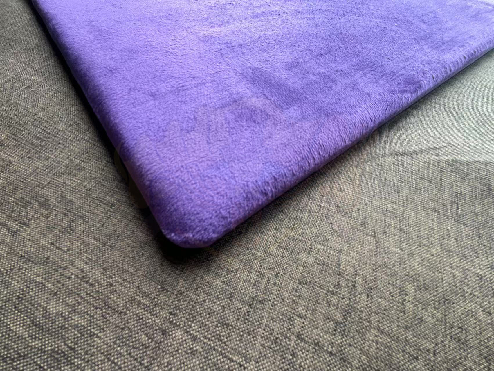 ++ อุปกรณ์เสริม มายากล แผ่นรองเล่น มายากลระยะใกล้ (Close Up Pad) by Yuci