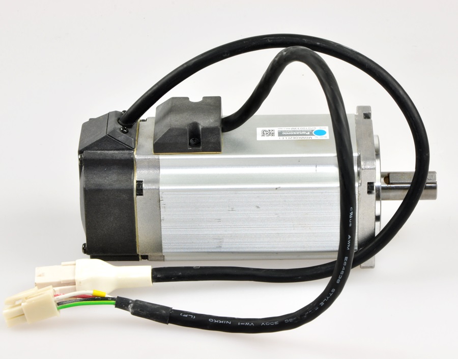 MBMK062ELE1 SERVO MOTOR " PANASONIC "