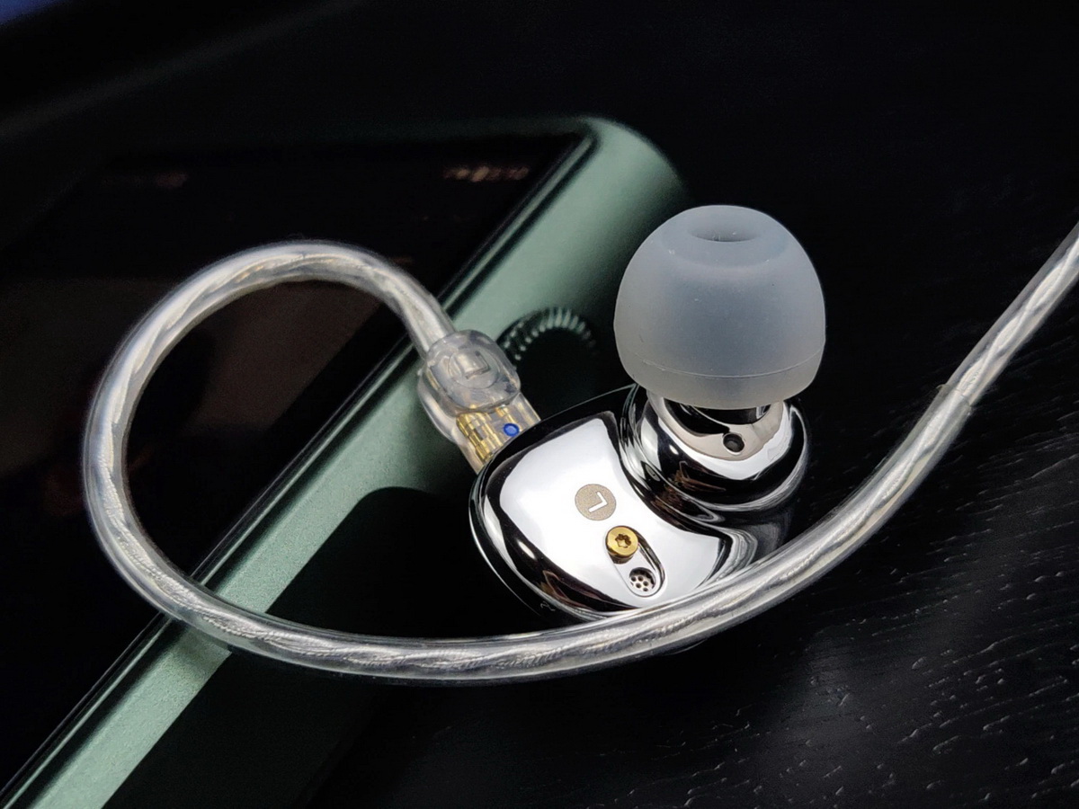 Simgot EA500 หูฟัง IEMs บอดี้โลหะหรู รองรับ Hi-Res เปลี่ยนท่อนำเสียงได้ ประกันศูนย์ไทย