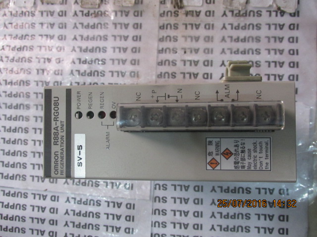 PLC “ OMRON ” รุ่น R88A-RG08U