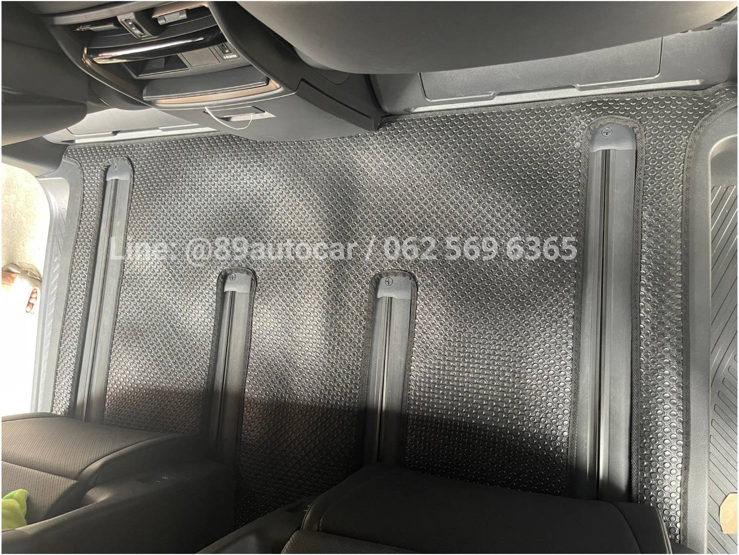 Toyota Vellfire40 2024 ปูพรมกระดุมเล็ก PVC สีดำขอบดำ เต็มคัน