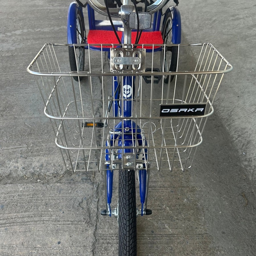 จักรยานสามล้อยี่ห้อ GEMODA ตะกร้าหน้าสแตนเลส ล้อ 20 นิ้ว มีที่นั่งด้านหลัง เกียร์ SHIMANO 6 SPEEDS รับน้ำหนักได้สูงสุด 200 กิโลกรัม