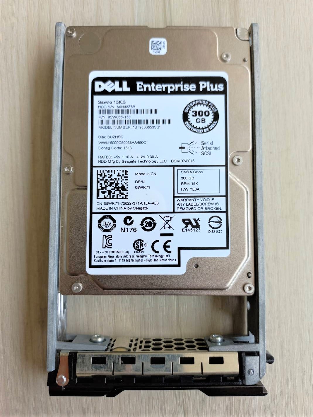 8WR71 08WR71 Dell Seagate ST9300653SS 300GB 15K SAS 2.5 6Gbps.