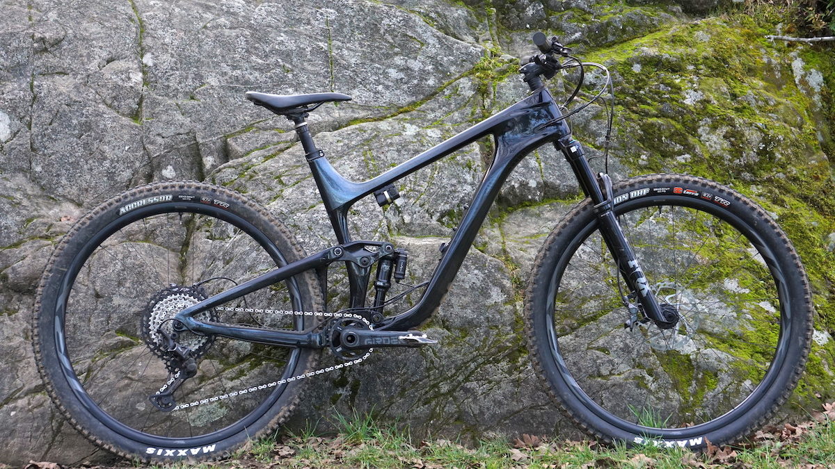 จักรยานเสือภูเขา Giant Trance Advanced Pro 29 1 เกียร์ Deore XT 1x12sp, เฟรมคาร์บอน 29er ปี 2022