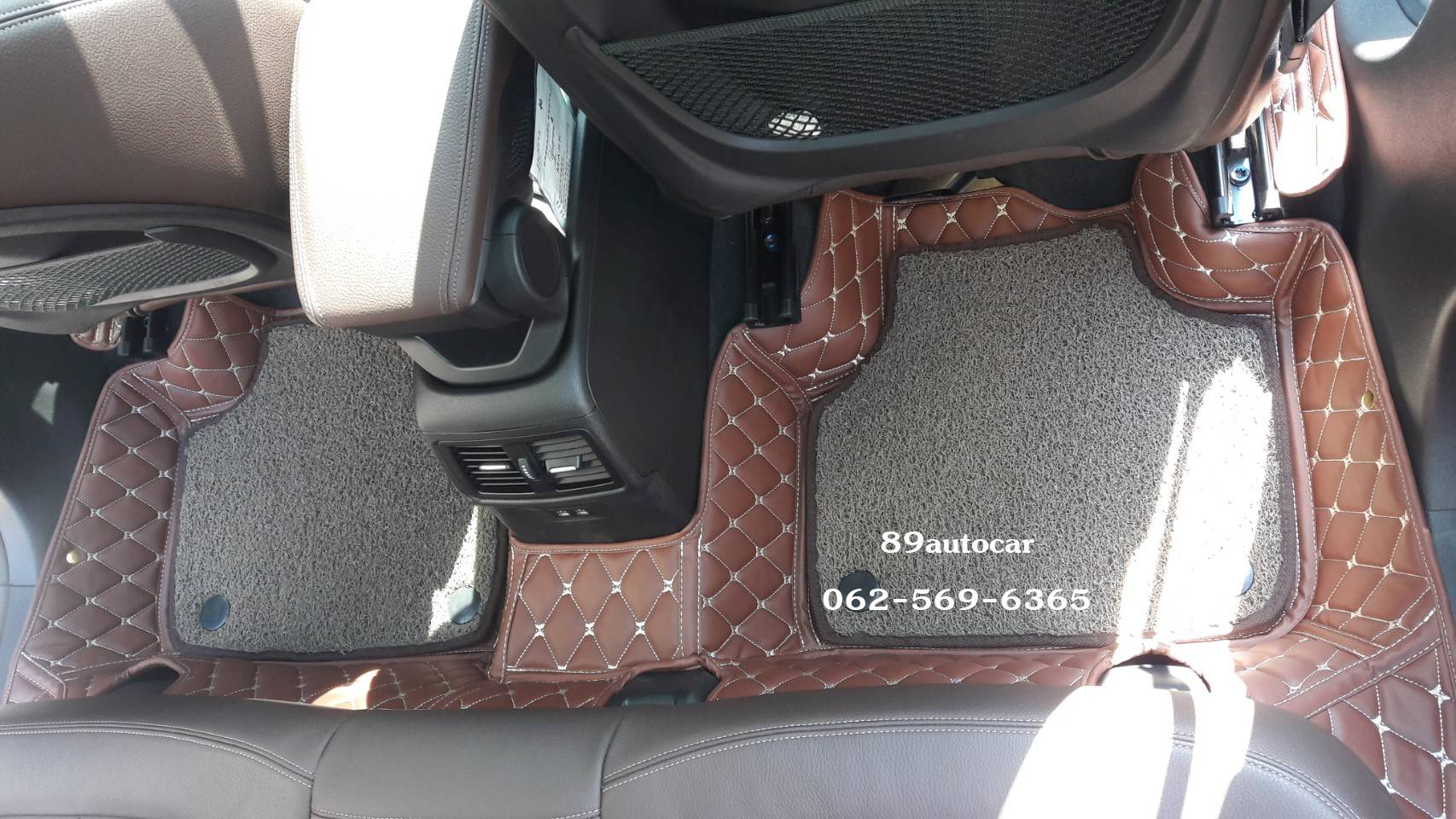 BMW X1 2021 ปูพรม7D สีกาแฟ เสริมด้วยพรมดักฝุ่นสีน้ำตาล เข้ารูป เต็มคัน