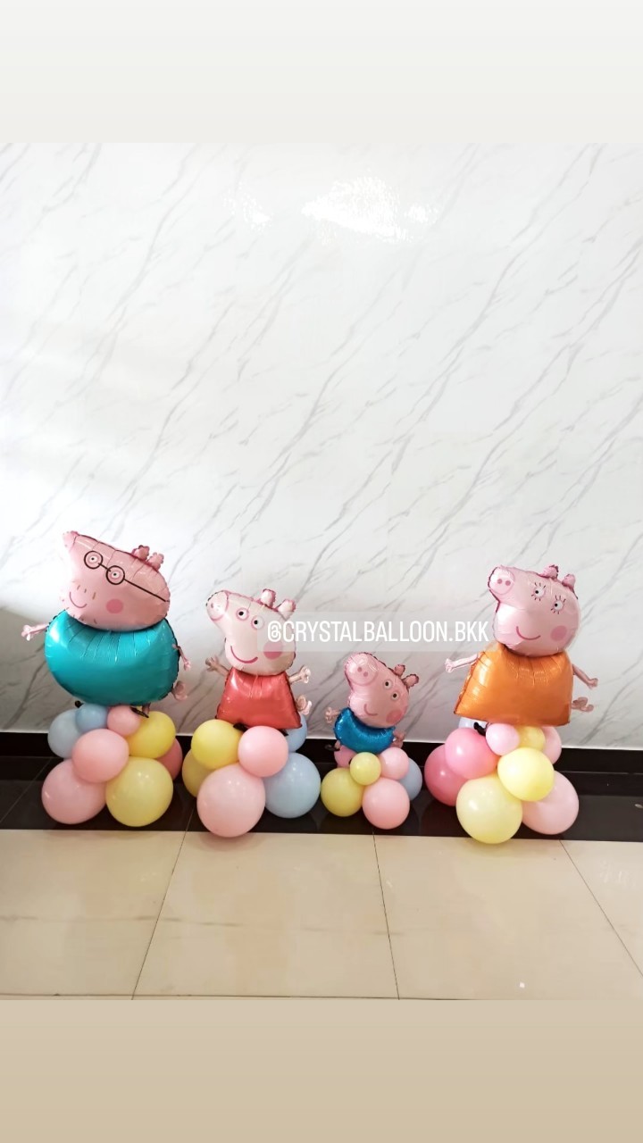 ลูกโป่ง วันเกิดเด็ก Theme Peppa Pig ตั้งฐาน 4 ชิ้น พร้อมตกแต่ง สามารถเปลี่ยนสีลูกโป่ง/เปลี่ยนฟอยล์ตกแต่งได้