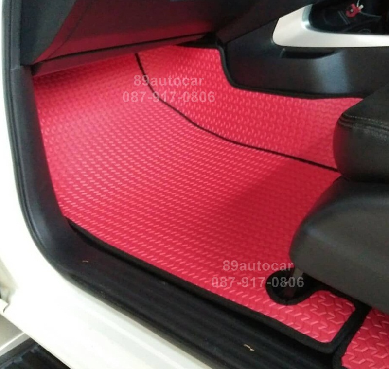 ยางปูพื้นรถยนต์เข้ารูป Nissan Navara Cab 2016 ลายธนูสีแดงขอบดำ