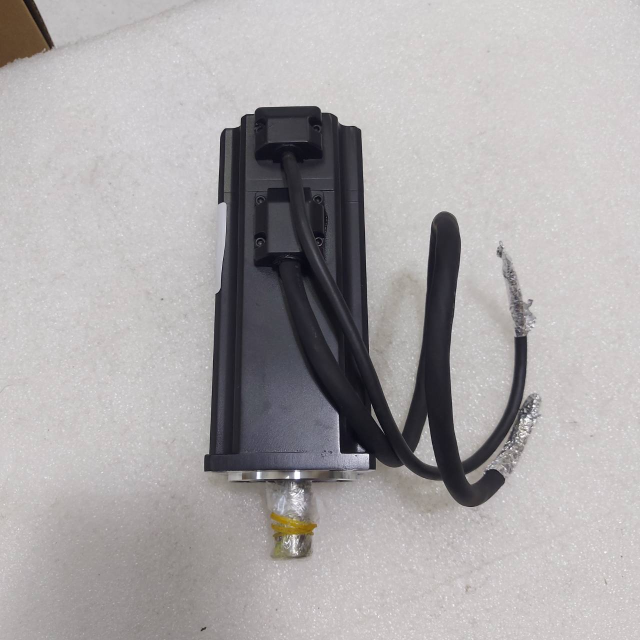 Q1AA06040HXS23 SERVO MOTOR " SANYO DENKI "