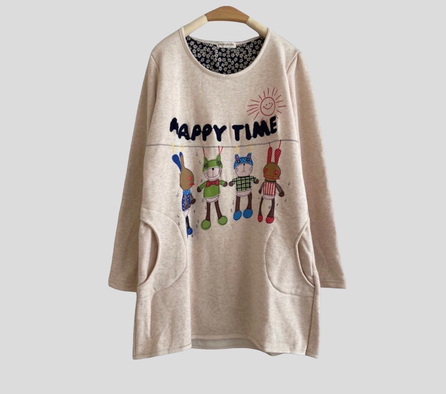 เสื้อยืดกันหนาวแต่งกระเป๋า