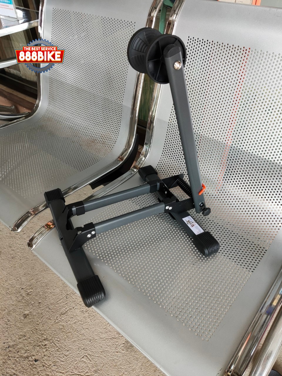 BCT BIKE Holder RACK ขาตั้งจักรยานแบบถอยจอด พับเก็บได้ รองรับล้อ 20-29นิ้ว