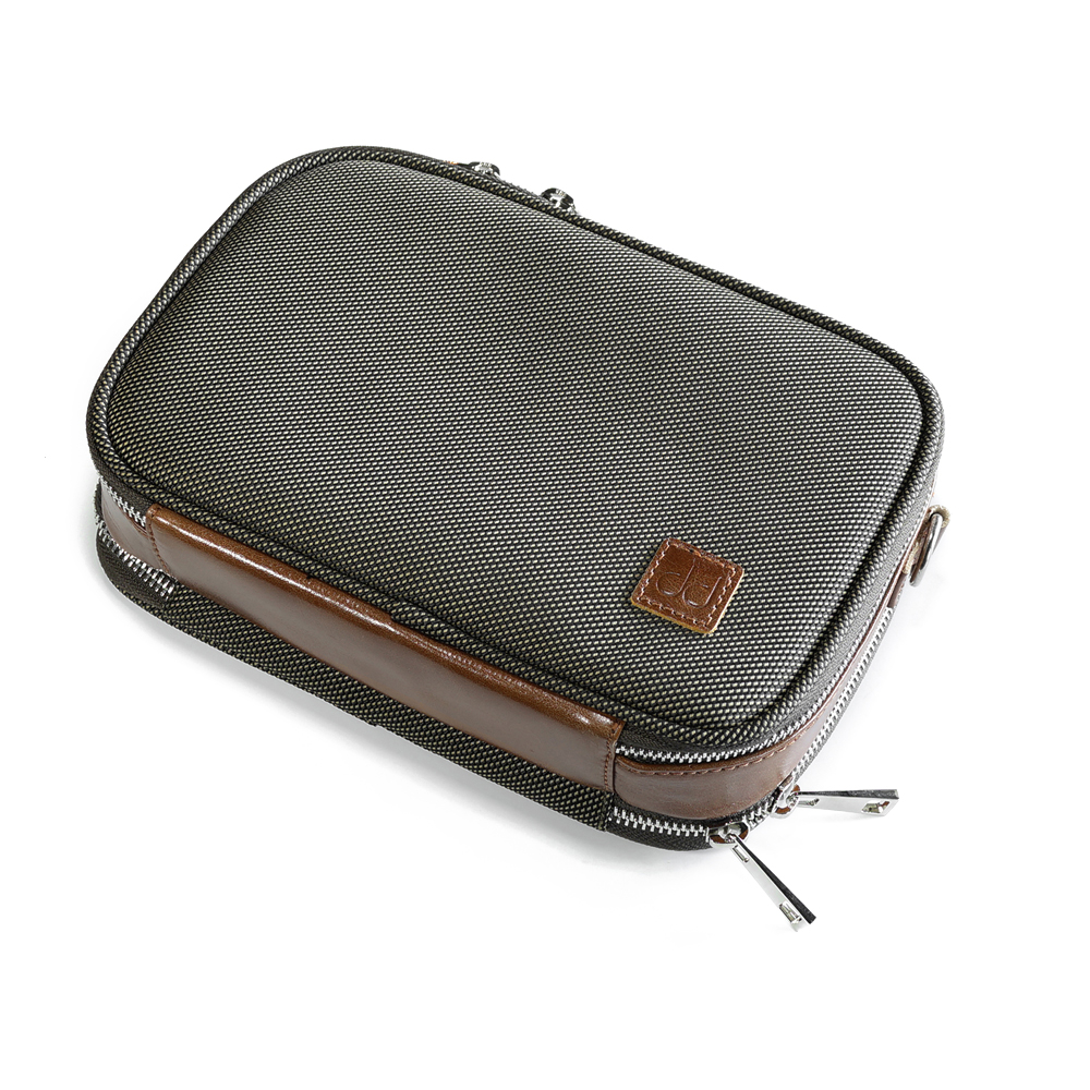 ขาย DD C-2020 เคสสำหรับเก็บ DAP , DAC , หูฟัง เก็บได้หลายอย่างในเคสเดียว