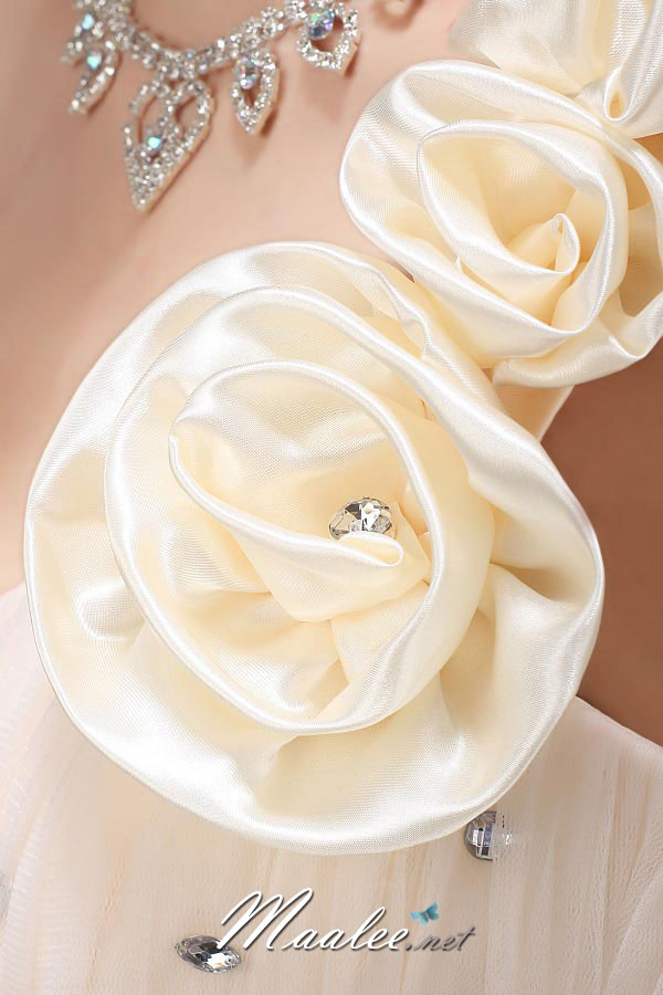 พร้อมเช่า ชุดราตรีสั้น เกาะอก ไหล่เดียว สีครีม Champagne