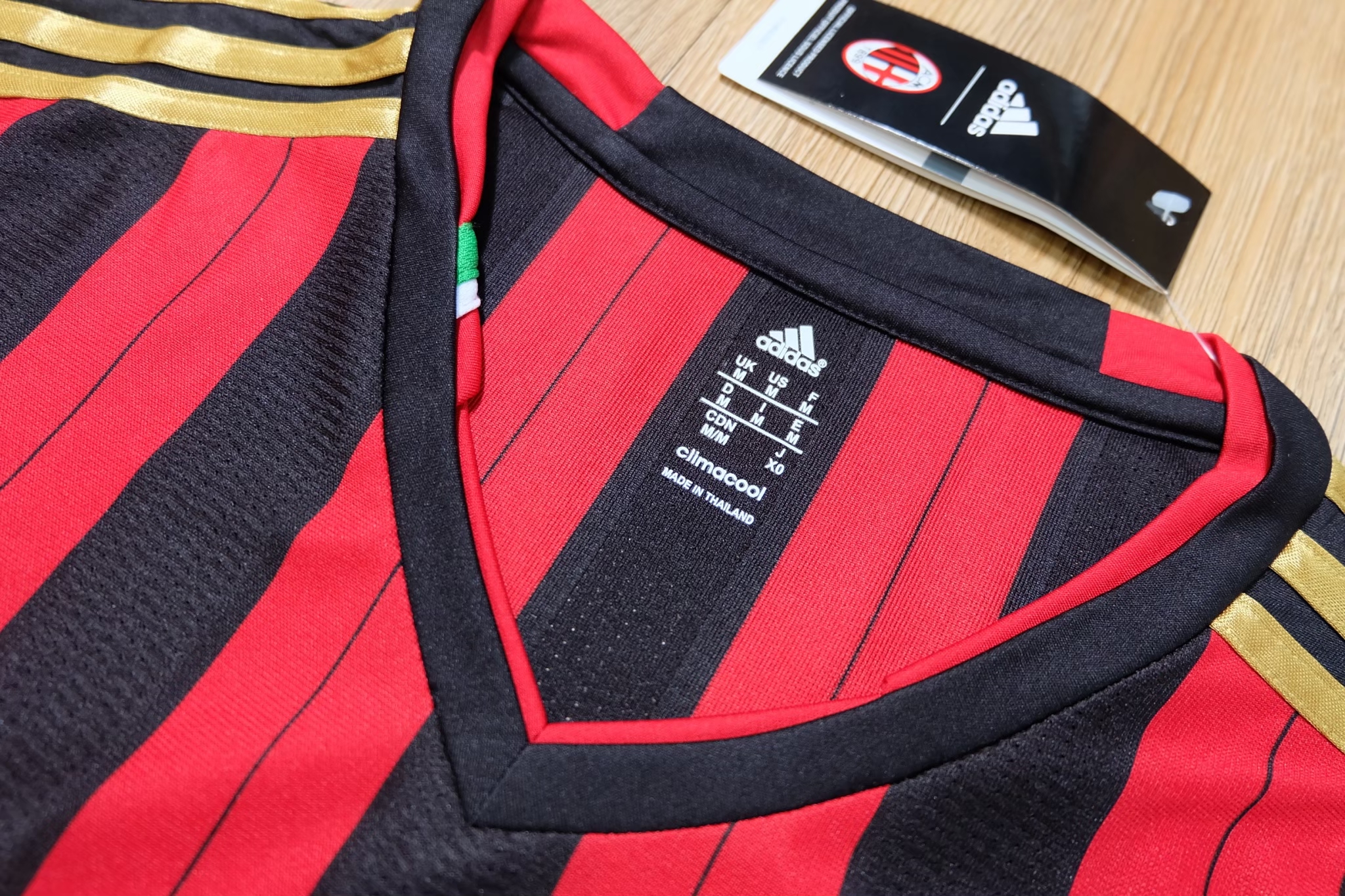 AC Milan 2013/14 Home Vintage Jersey เสื้อบอลย้อนยุคเอซีมิลาน KAKA