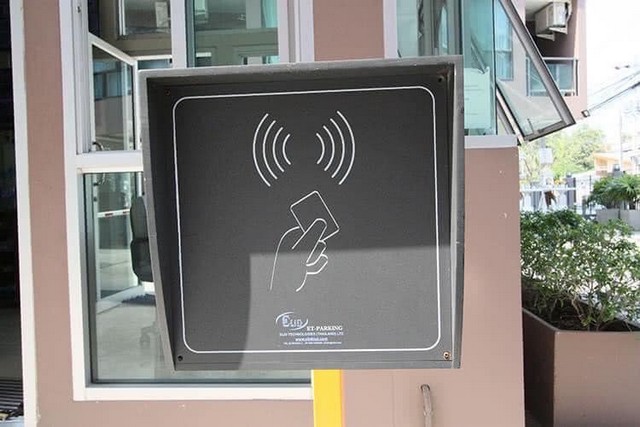 ให้เช่าคอนโด เดอะ คิวบ์ พลัส แจ้งวัฒนะ ตึก D 28 ตรม.เฟอร์ครบ เครื่องใช้ไฟฟ้าครบ มีเครื่องซักผ้า