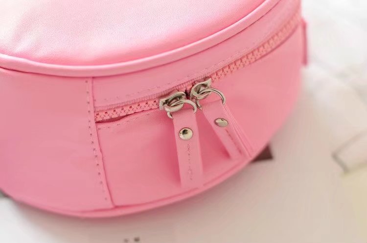 เซตแปรงแต่งหน้า+กระเป๋าเครื่องสำอาง Barbapapa