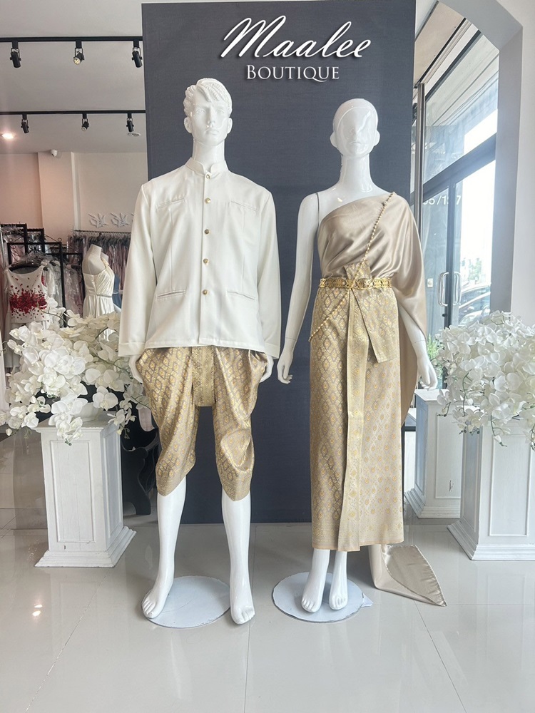 เช่า ชุดไทย ชุดเพื่อนเจ้าสาว ชุดไทยผ้าถุงสีเทาชาทอง สไบสีทองน้ำตาล