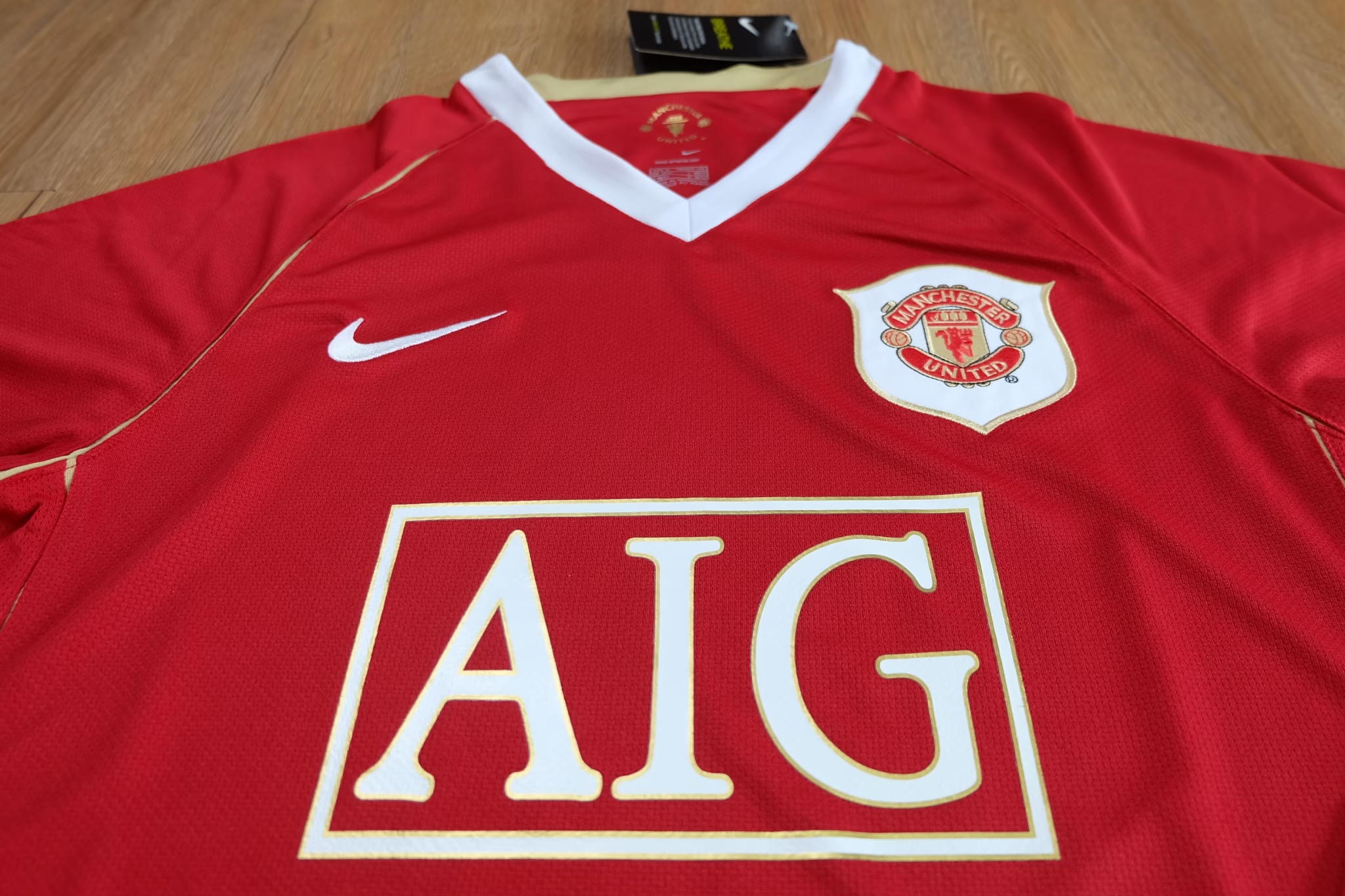Manchester United 2006/07 Vintage Jersey เสื้อฟุตบอลแมนยูย้อนยุค AIG