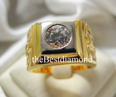 BR817+++แหวนชาย Square in Middle===แหวนดีไซน์ หรู ดูดี ไม่เวอร์ ใส่ติดนิ้วได้เลย สวยมากๆๆ งานชุปสองสีดูดี แหวนยกสูงเล็กน้อย พองาม