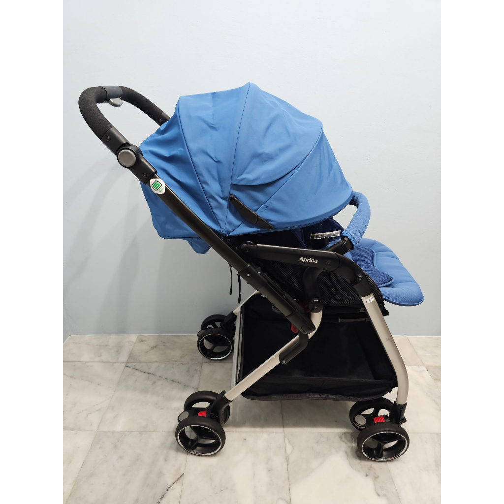 Aprica Optia สีฟ้า สภาพสวย