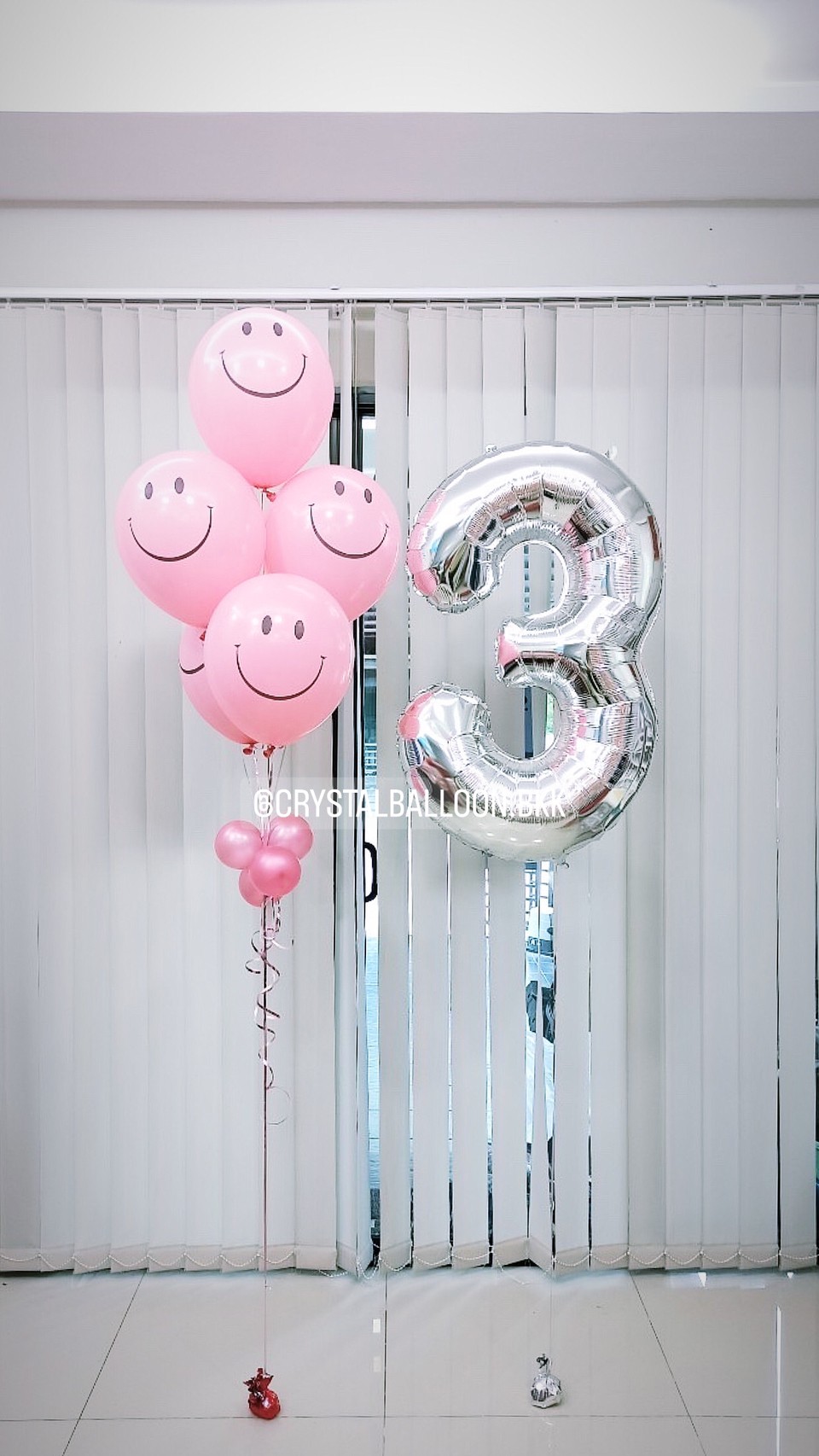 ลูกโป่ง วันเกิดเด็ก ช่อลูกโป่งหน้ายิ้มชมพู น่ารัก น่ารัก 5 ลูก 1 ช่อ พร้อมตกแต่ง ฟอยล์ตัวเลข40" 1 ชิ้นสามารถเปลี่ยนสีลูกโป่ง/เปลี่ยนสีฟอยล์/เปลี่ยนข้อความได้