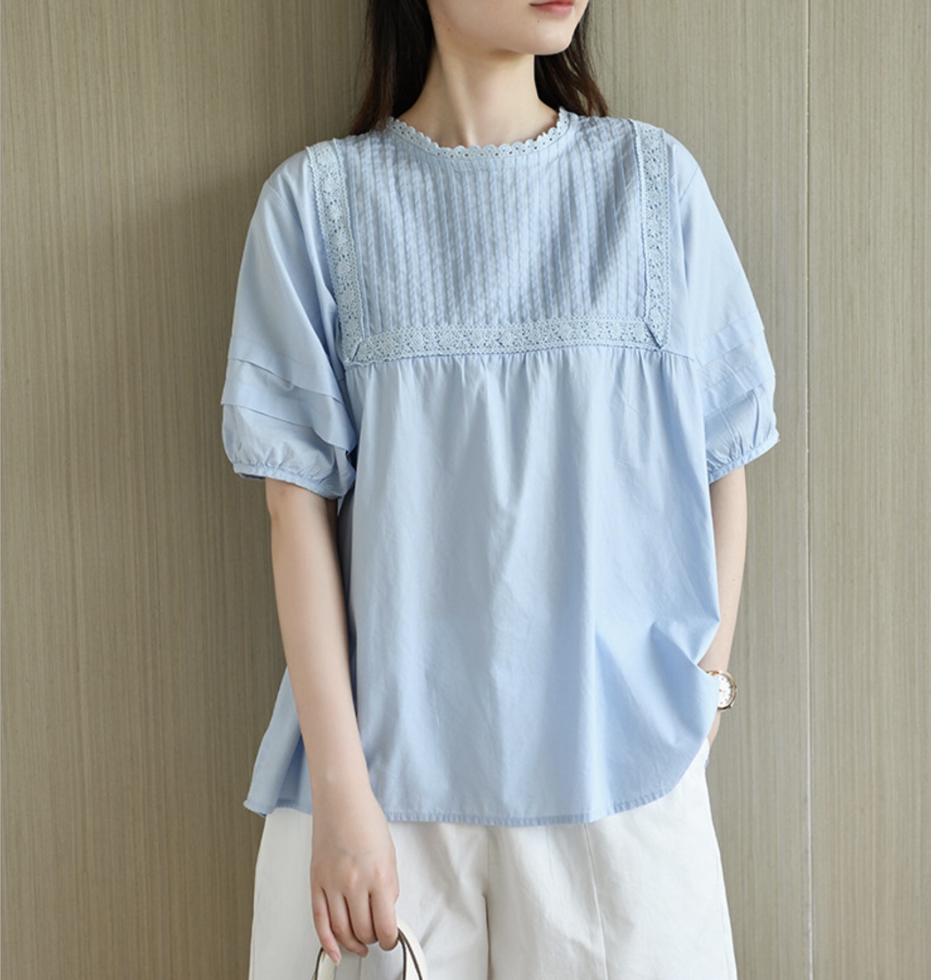 เสื้อผ้าฝ้ายแต่งลูกไม้