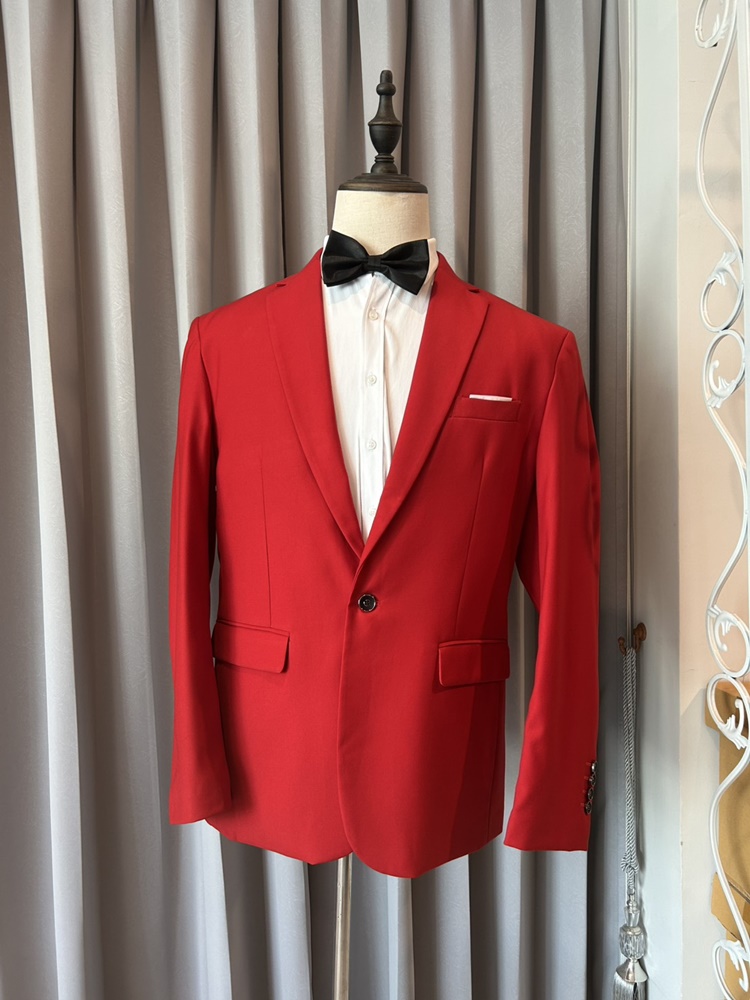 พร้อมเช่า เสื้อสูทชาย สีแดง ทรงสลิมฟิต พลัสไซส์ **มีเฉพาะเสื้อ 5XL**