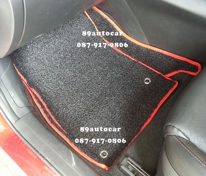 พรมไวนิลดักฝุ่น Mazda 3 2016 ไวนิลสีดำขอบแดง