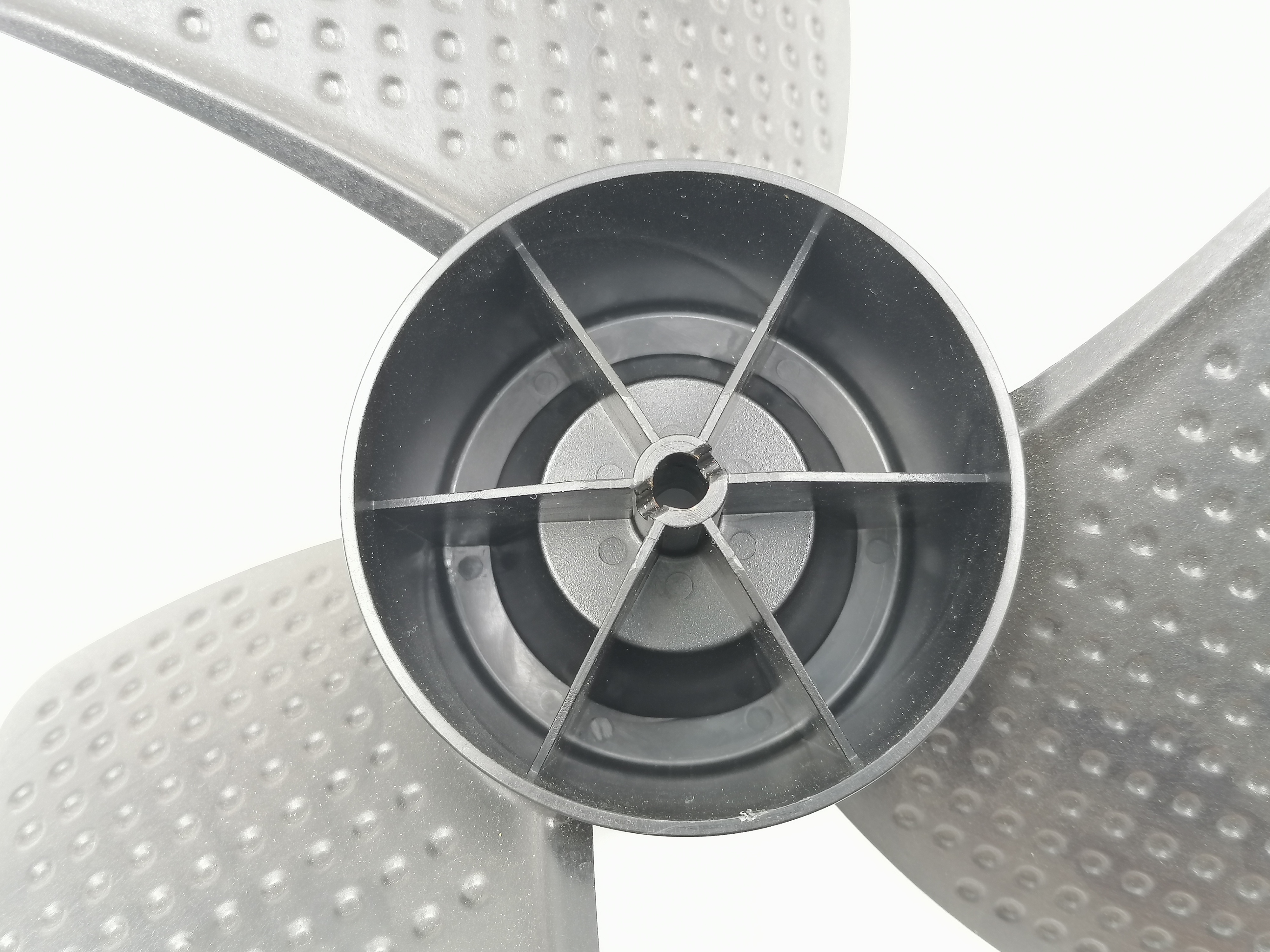 (ไม่มีแผนการผลิต) ใบพัดลมไอเย็น Hatari รุ่น AC Pro 11'' (แท้)