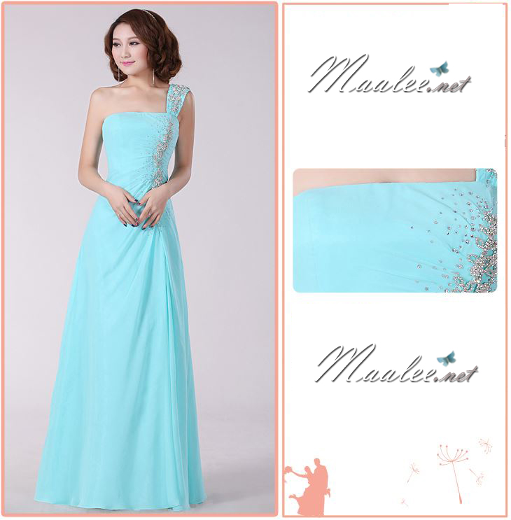 พร้อมเช่า ชุดราตรียาว เกาะอกไหล่เฉียง สีฟ้า ผ้าชีฟองเนื้อนิ่ม ประดับเพชรหรู งานสวย