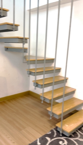 ให้เช่าซูม คอนโด เพลส ชั้น 5 ห้อง 50 ตรม.ดูเพล็กซ์ ห้องริมมุมนอก ใกล้ ม.กรุงเทพฯ เครื่องใช้ไฟฟ้าครบ