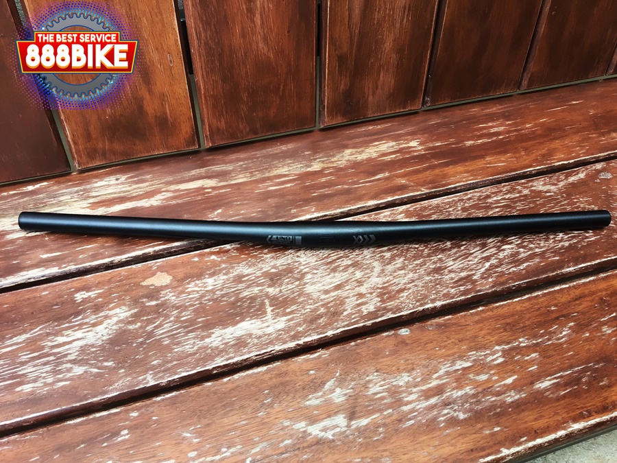 แฮนด์ตรง UNO Handlebar Superlight Alloy handlebar แฮนด์ตรงอลูมิเนียม รุ่น FB22L ALLOY ยก 5 ขนาด 720 mm หนัก 295 กรัม