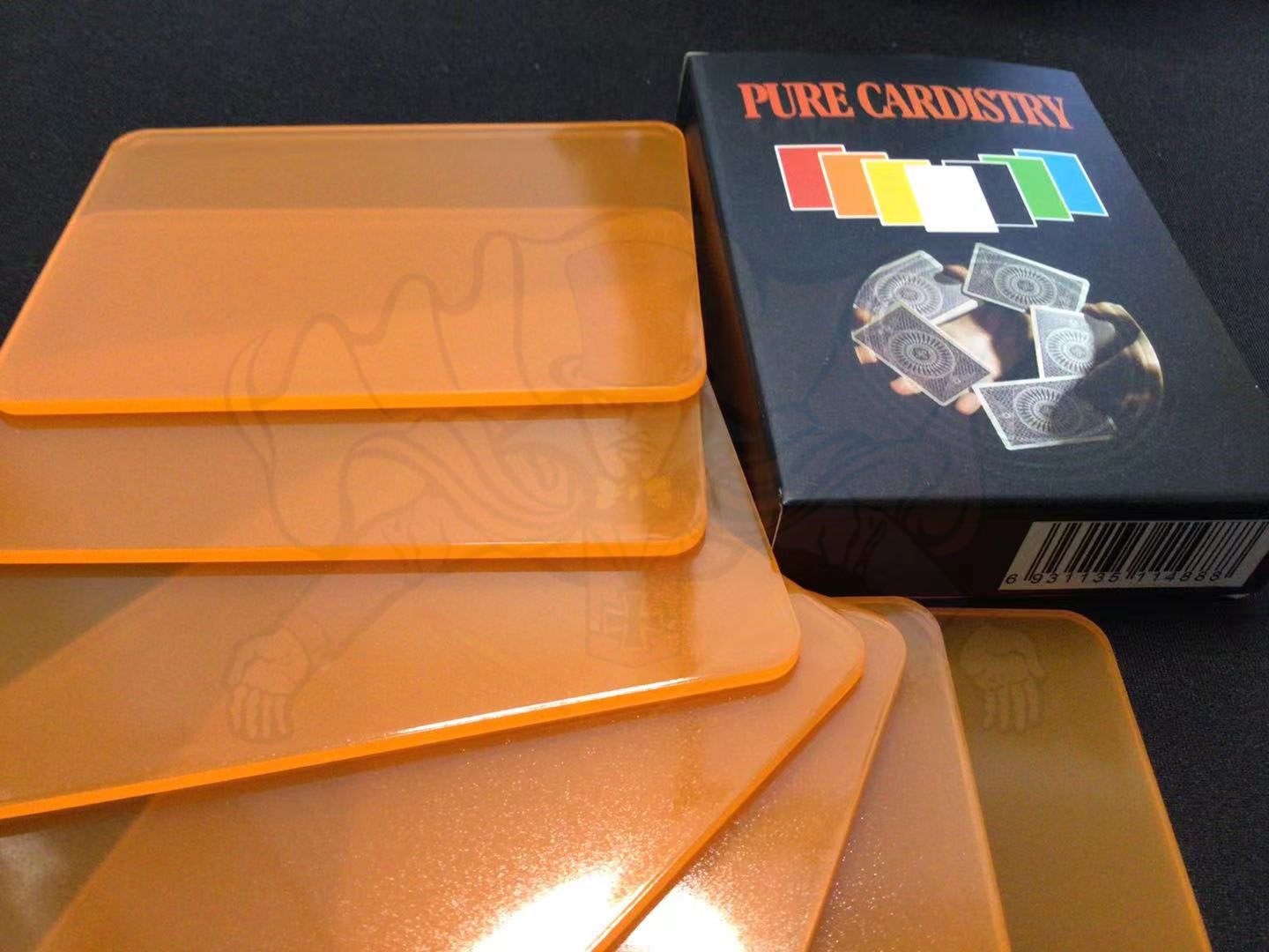 ++ อุปกรณ์เสริมมายากล แผ่นพลาสติก ฝึกตัดไพ่ Trainer Deck (Pure Cardistry)