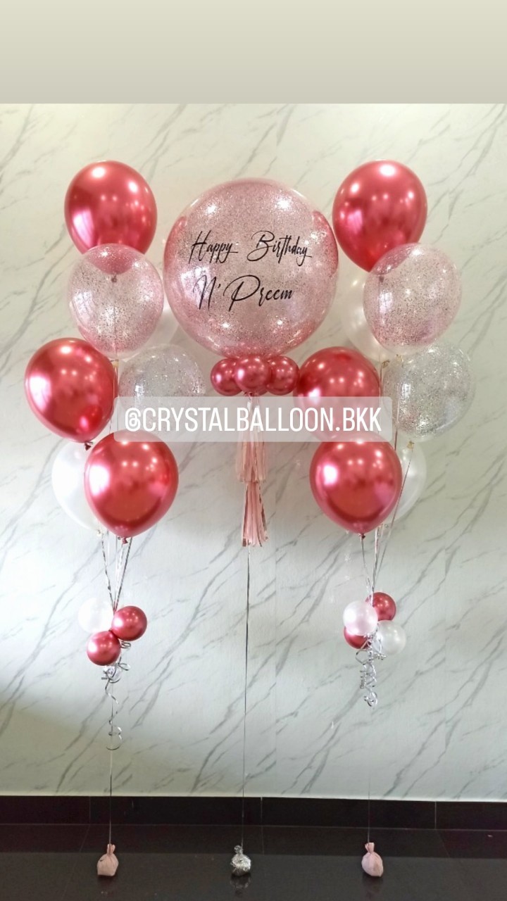 ลูกโป่ง วันเกิด Bubble ขนาด 24" กลิตเตอร์สีชมพู 1 ลูก พร้อม ช่อลูกโป่งสีโครเมี่ยม ช่อ 7 ลูก 2 ช่อ พร้อมตกแต่ง สามารถเปลี่ยนสีลูกโป่ง/เปลี่ยนข้อความ/เปลี่ยนขนาดได้