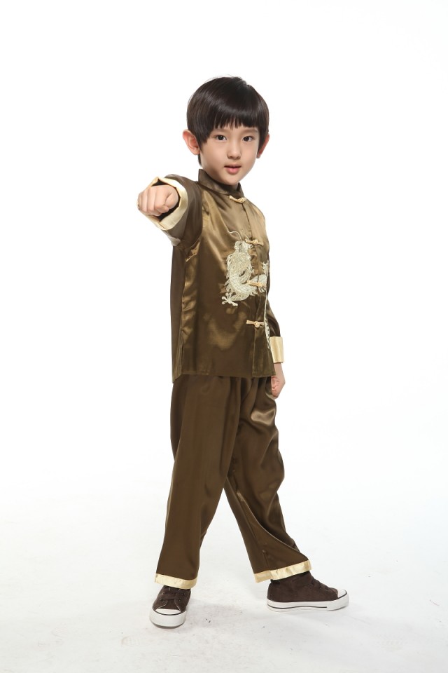 Pre-order ชุดจีนชายเด็ก เสื้อคอจีน ผ้าไหมจีน สีเขียว ปักลายมังกร