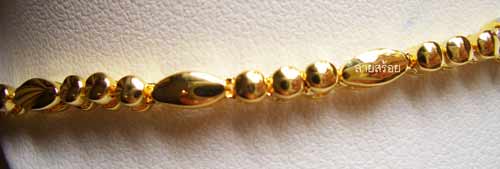 สินค้าหมดBN018+++สร้อยเพชร ปมดอกไม้++ แบบหรูหรา สวยมากๆ ดูไฮโซ เพชรแวววาว ดูทันสมัย เหมือนงานร้านจิวฯเลยค่ะ ใส่ออกงานได้สบายมากๆๆ