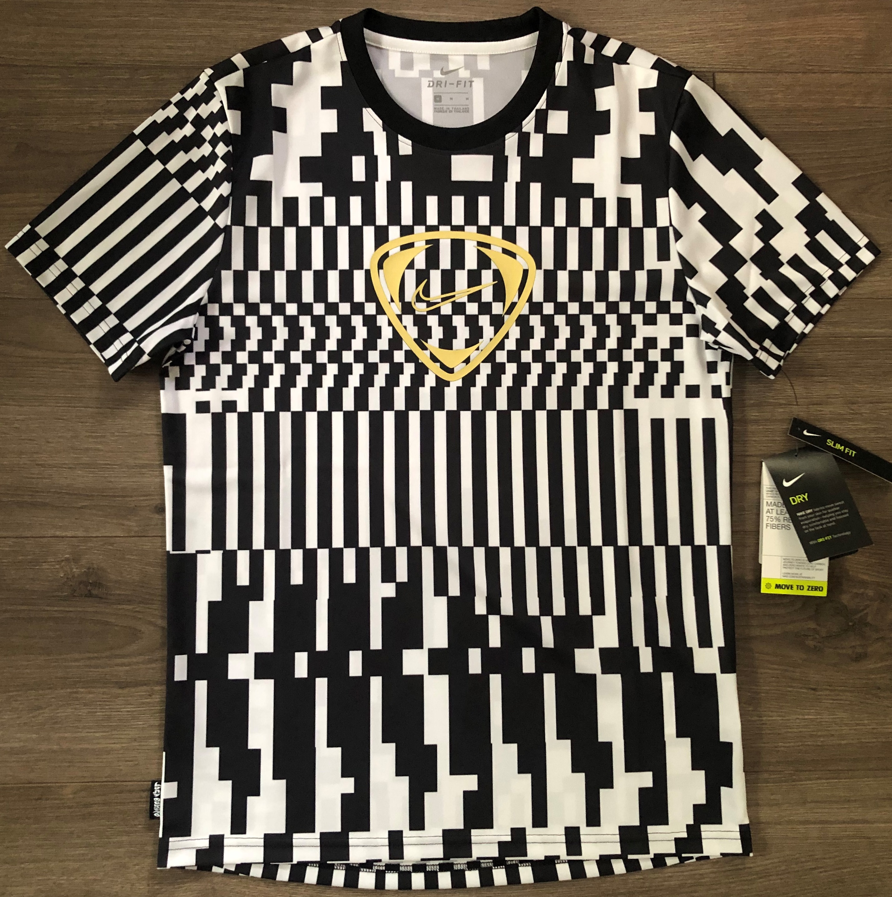 เสื้อฟุตบอล NIKE ชุดคอลเลคชั่น Joga Bonito 2023 ใหม่ M-Size / NIKE Football Shirt Joga Bonito 2023 Jersey NEW M-Size