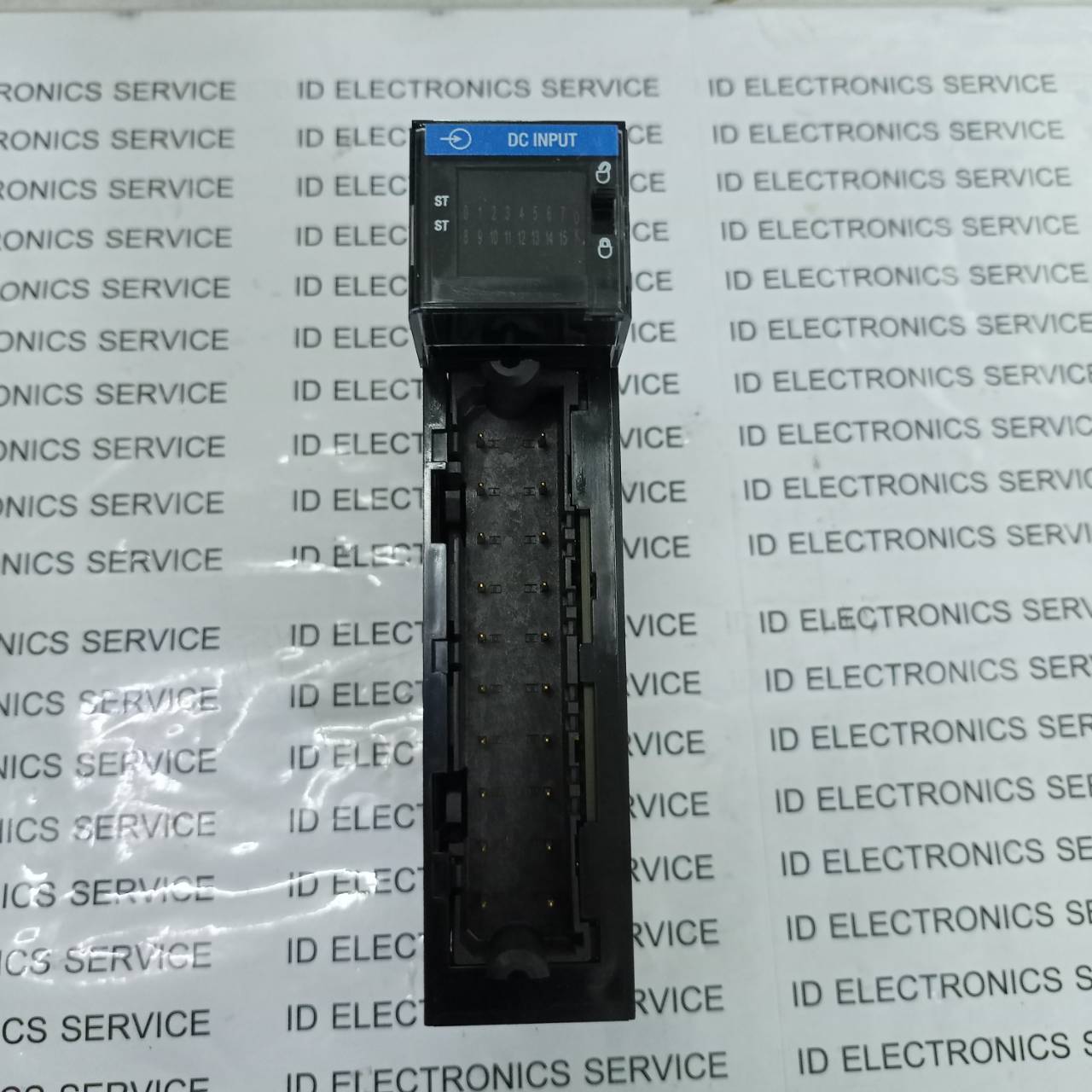 1756-IB16 PLC " ALLEN-BRADLEY "