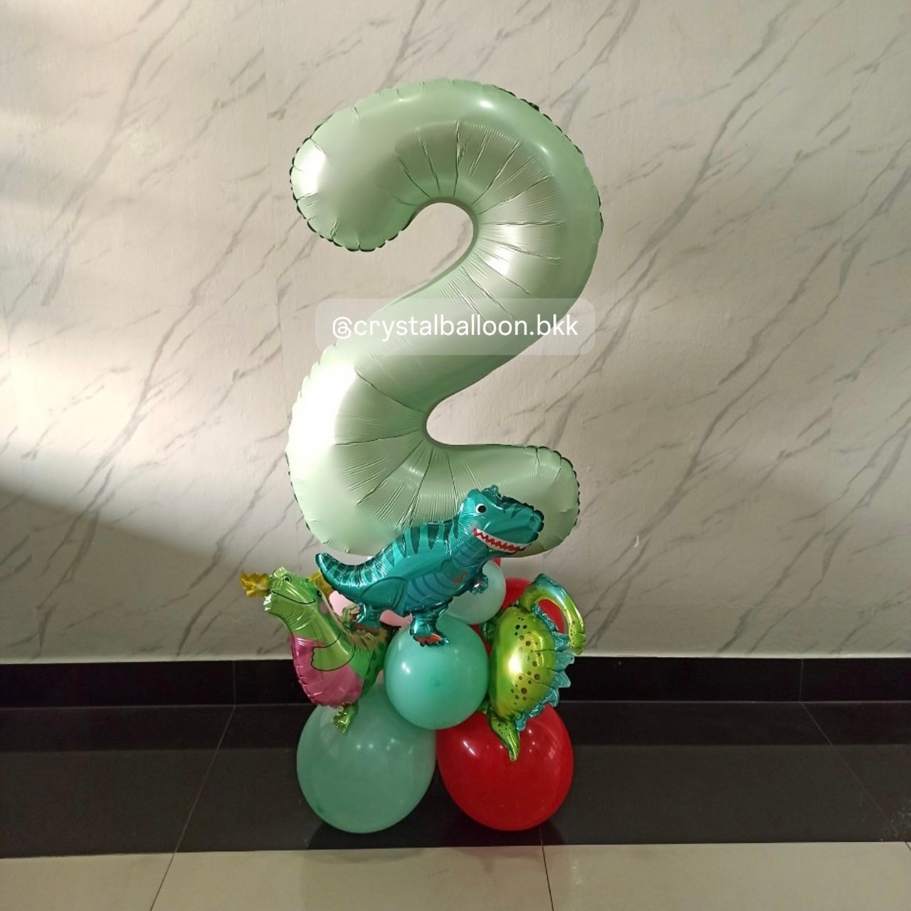 ลูกโป่ง วันเกิดเด็ก ฟอยล์ตัวเลข 40" สีเขียวพาสเทล ตั้งฐาน 1 ชิ้น Theme ไดโนเสาร์ พร้อมตกแต่ง สามารถเปลี่ยนสีลูกโป่ง/เปลี่ยนสีฟอยล์ตัวเลข/เปลี่ยนฟอยล์ตกแต่งได้