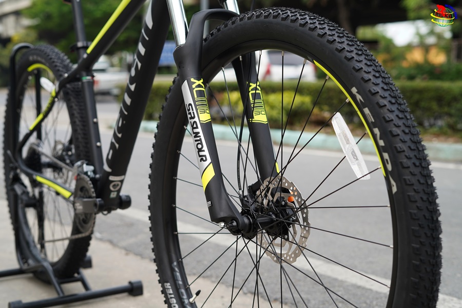 จักรยานเสือภูเขา Bianchi Magma 9.2 (2025) | เฟรมอลู ล้อ 29” | Shimano CUES 2x9 Speed | โช๊คหน้า 100mm Meta Description: