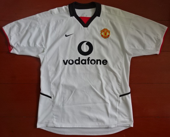 เสื้อฟุตบอล ทีมสโมสรแมนเชสเตอร์ ยูไนเต็ด ชุดเยือน 2000/2003 M-Size / MANCHESTER UNITED Football Shirt Away Kit 2000/2003 Jersey M-Size
