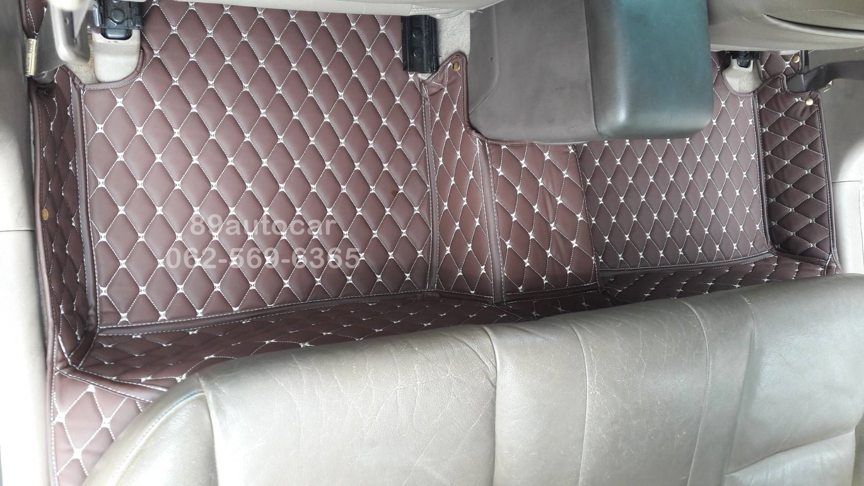 พรมปูพื้นรถยนต์ Toyota Camry โฉมไฟไม้บรรทัด ปูพรม6D สีกาแฟ เต็มคัน