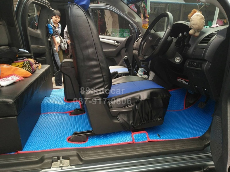 ขายยางปูพื้นรถเข้ารูป Isuzu D-Max Cab 2012-2017 ลายธนูสีฟ้าขอบแดง