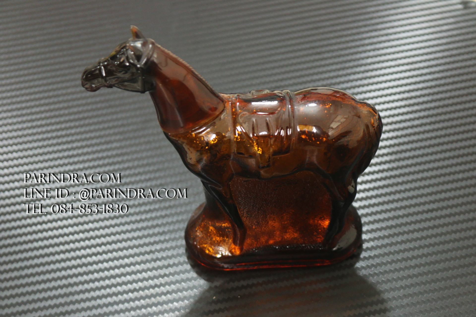 ขวดใส่น้ำหอมรูปม้าสีชา ถอดหัวได้ JAPAN