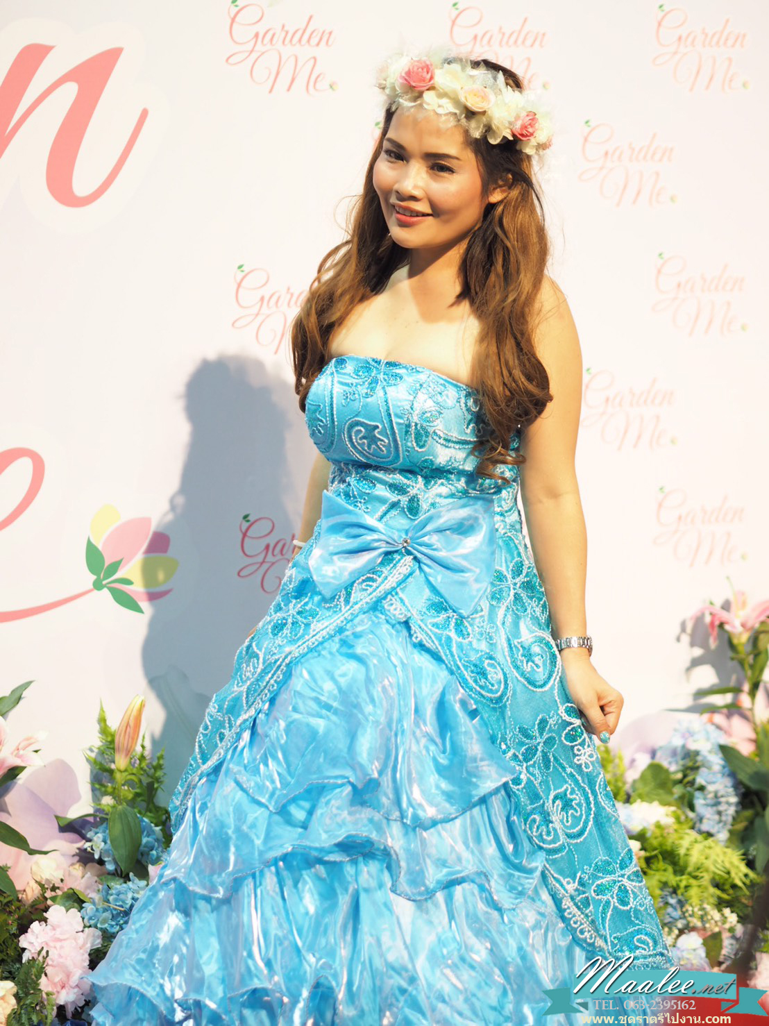 พร้อมเช่า ชุดแฟนซี ชุดราตรียาว สีฟ้า ผ้าแก้วพิมพ์ลายสวย กระโปรงแต่งระบาย