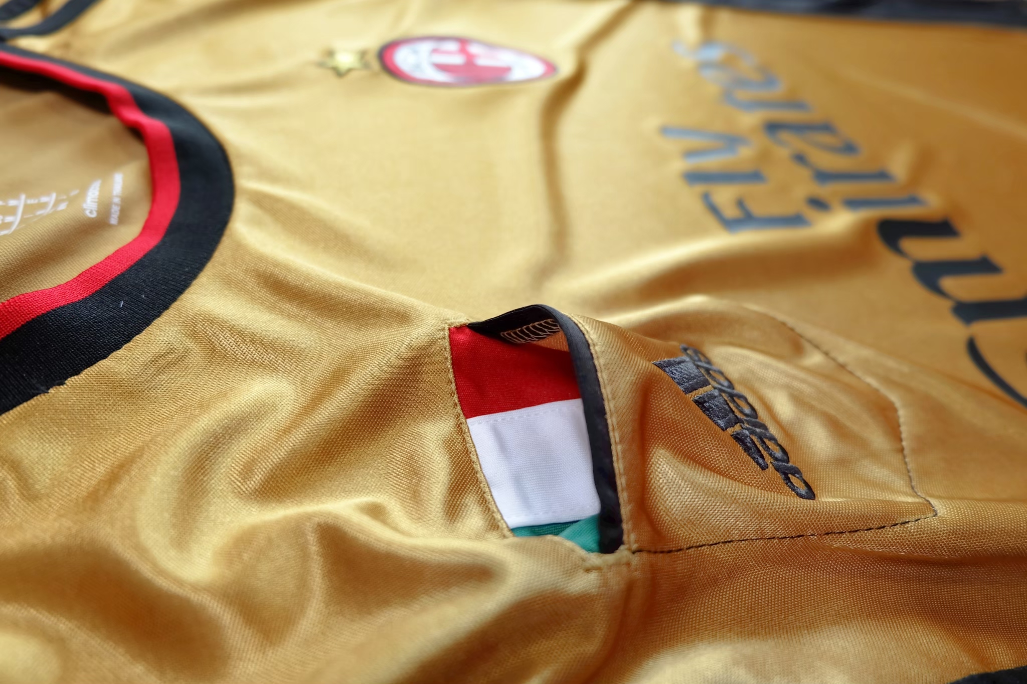 Ac Milan 2013/14 Third Retro Jersey เสื้อบอลย้อนยุคเอซีมิลาน