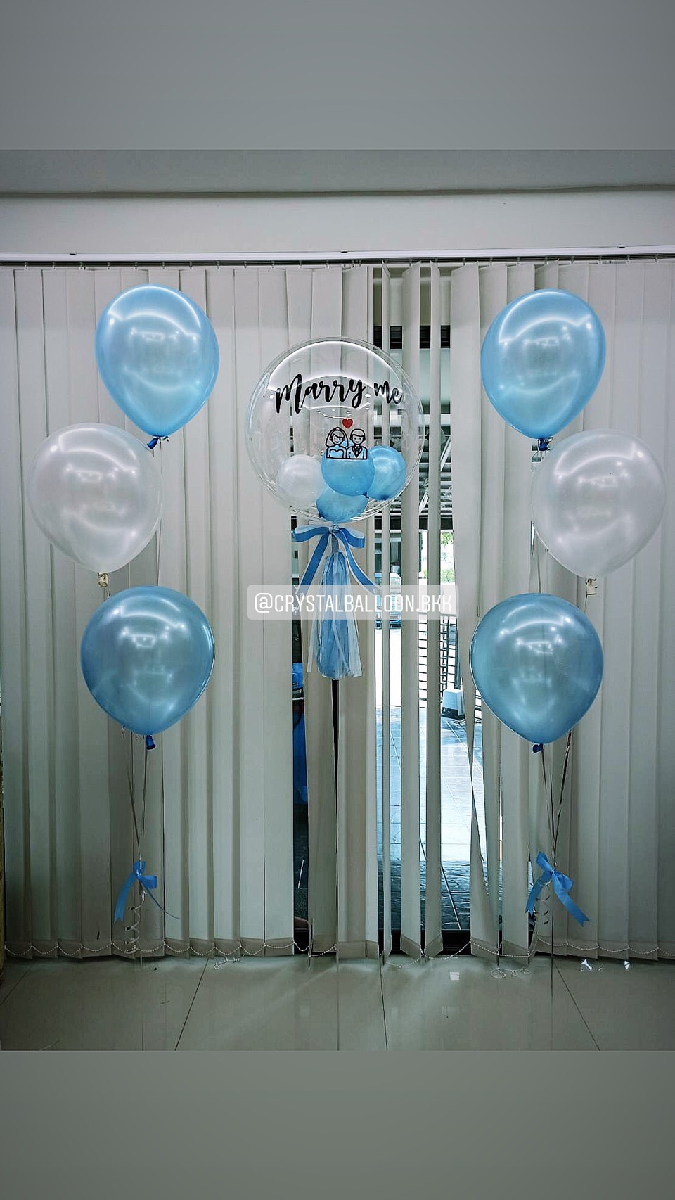 ลูกโป่ง ขอแต่งงาน Will You Marry Me? Bubble USA ขนาด 24" Theme สีฟ้า-ขาว พร้อม ช่อลูกโป่ง ช่อ 3 ลูก 2 ช่อ พร้อมตกเเต่ง สามารถเปลี่ยนสีลูกโป่ง/ข้อความได้
