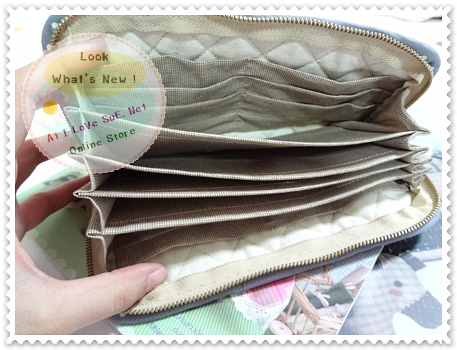 กระเป๋าสตางค์ใบยาว ผ้าคอตตอนไทย สีเทาลายจุดใหญ่ เรียบหรู - Pre order ราคานี้ส่งฟรี